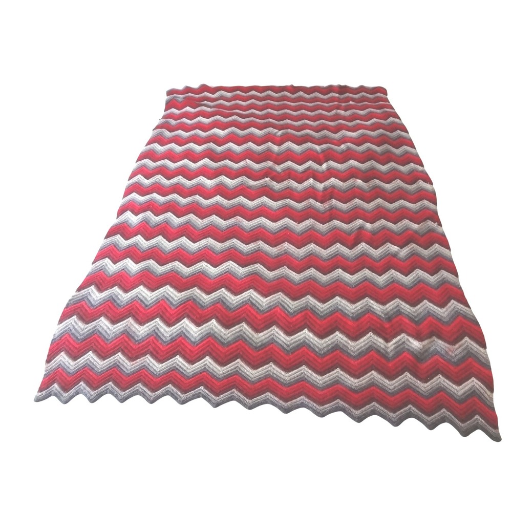 Handmade Crochet Afghan Blanket Red Grey White Chevron Ripple Scalloped Edge